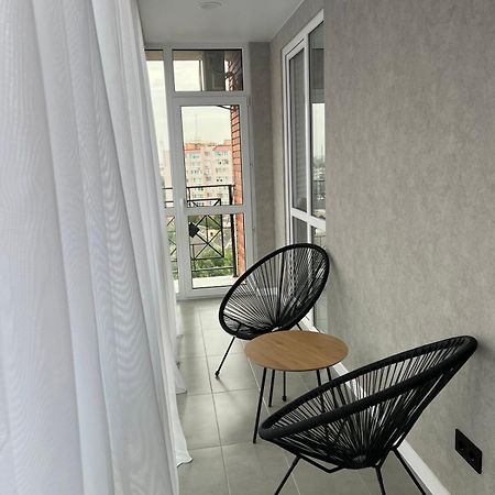 Люкс Для Вибагливих В Центрі Loetsk Buitenkant foto